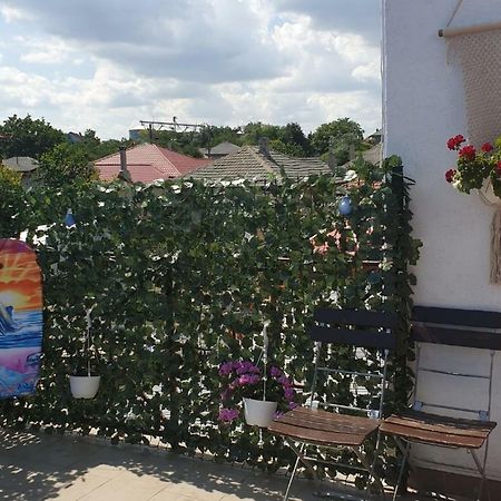Vila Restaurant Angellys Тузла Экстерьер фото